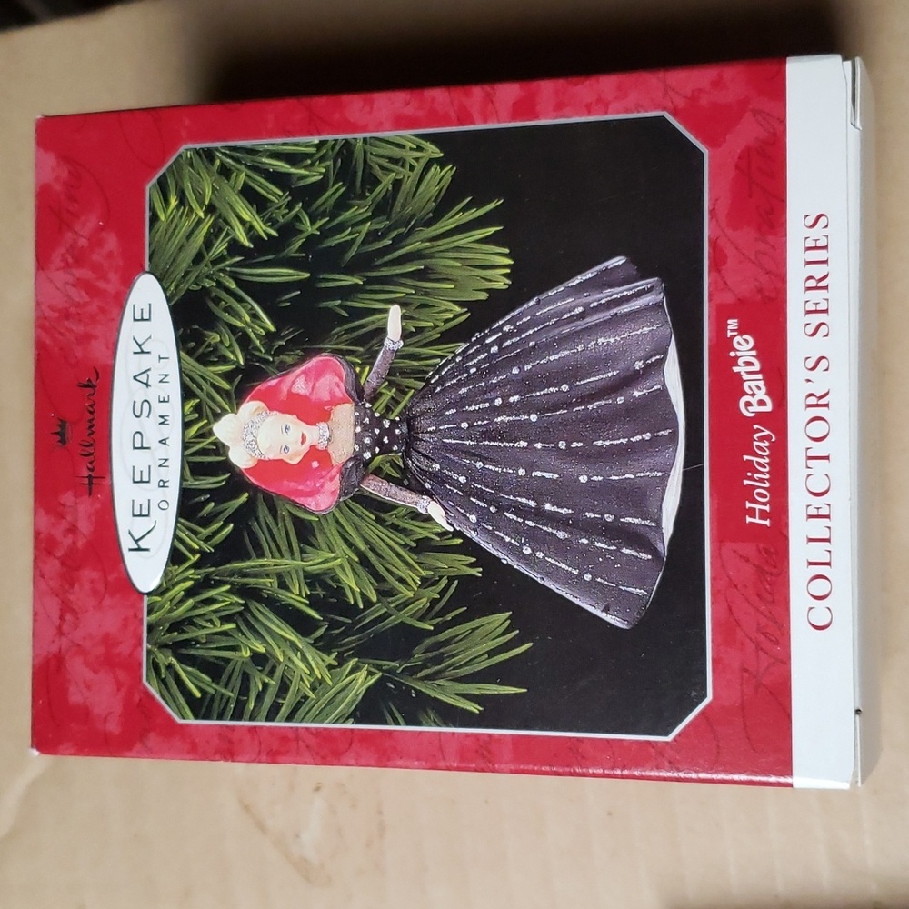 Hallmark 1998 Holiday Barbie Holiday Christmas Ornament